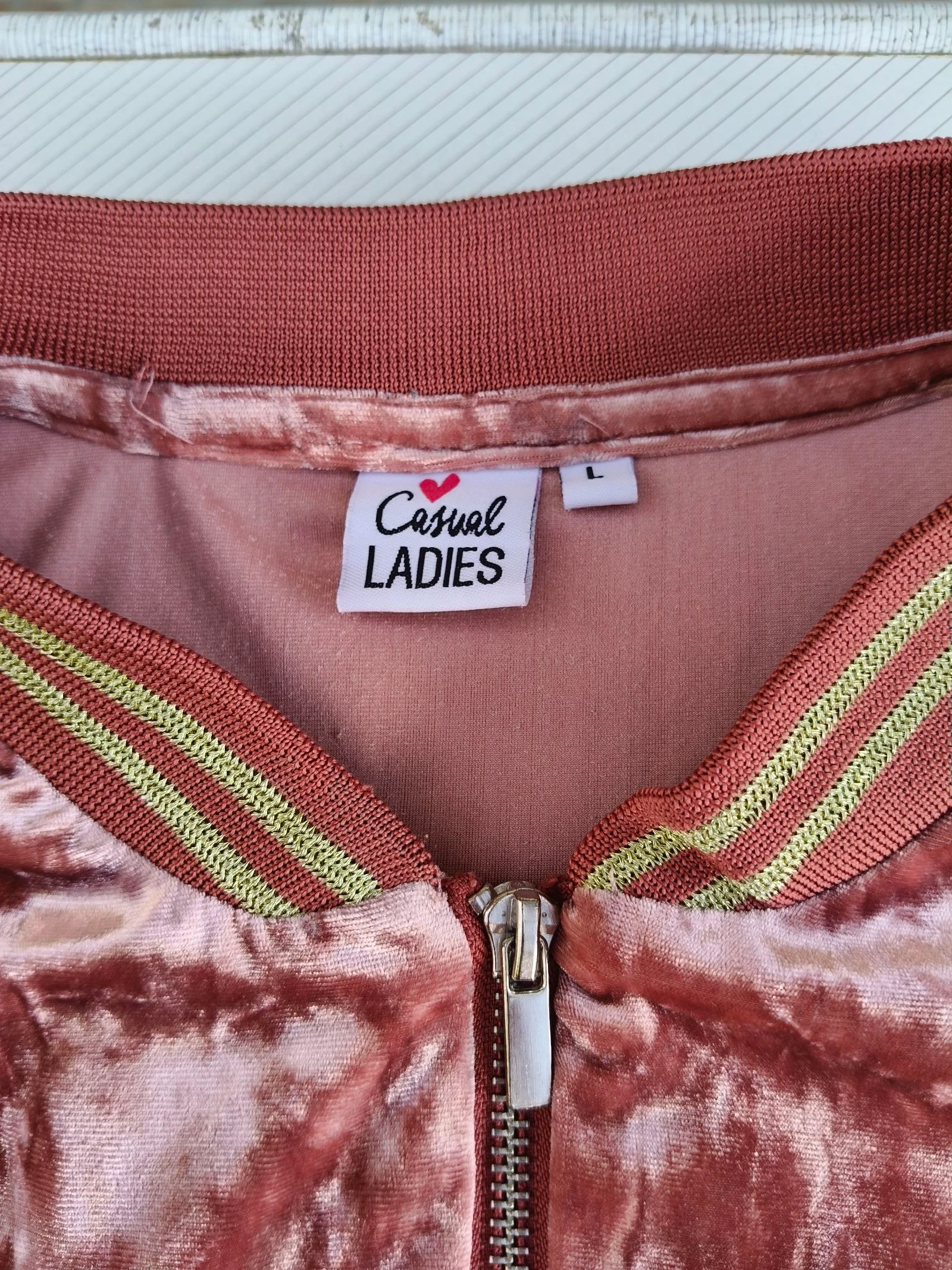 Pink Velour Sweatshirt – photo 6